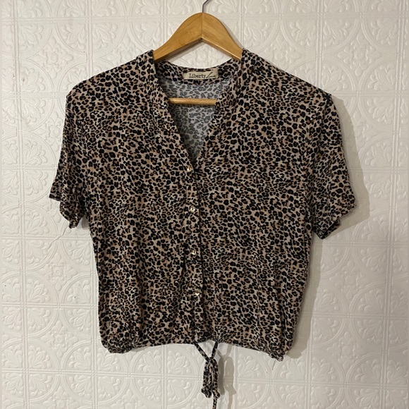 Liberty Love Tops - Liberty Love | Crop Top with Drawstring | Button down leopard print | Medium